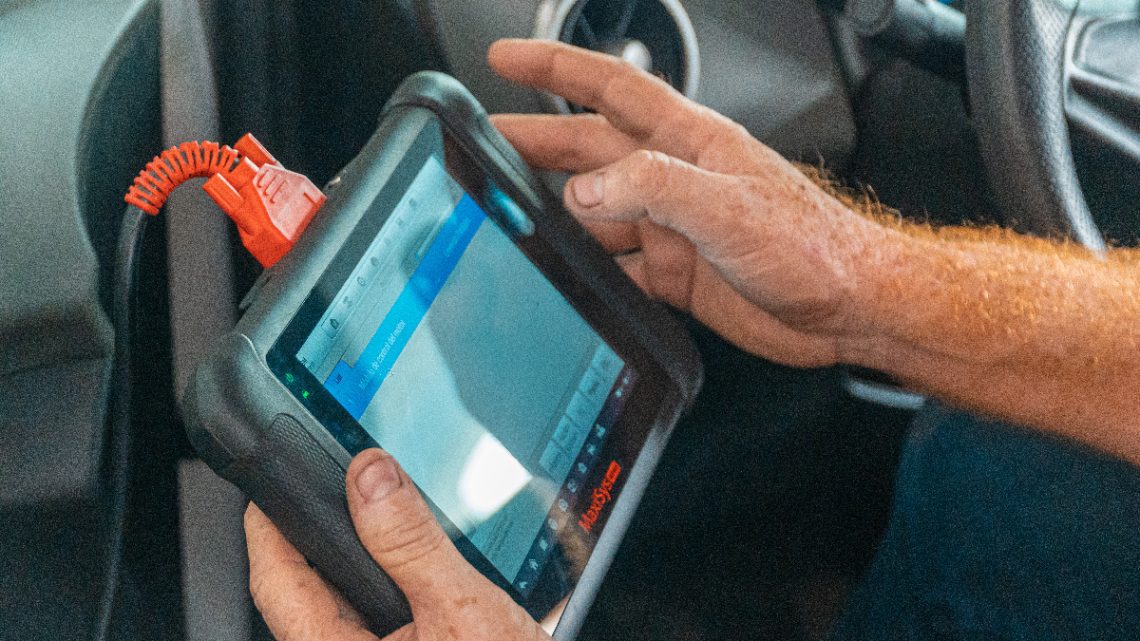 Elettrauto con Diagnosi Elettronica a Reggio Emilia con Andreotti Car Service | Ricambi Assistenza Autofficina Pneumatici Carrozzeria