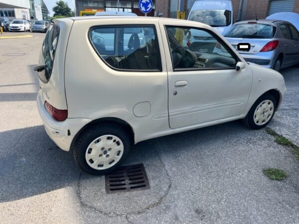 Fiat 600 1.1 50th Anniversary - immagine 13