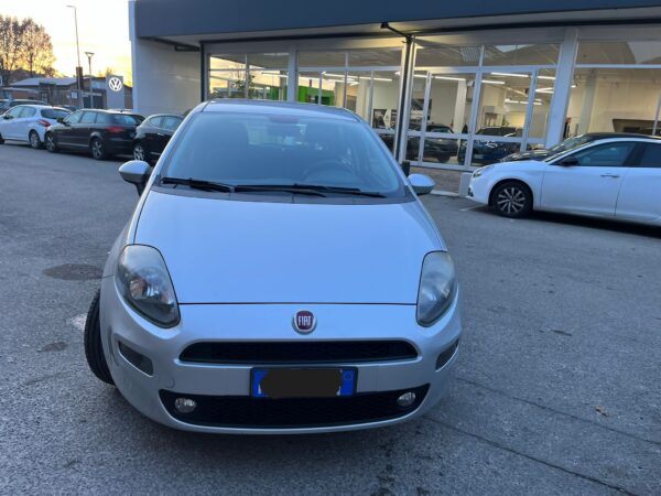 Fiat Punto 5P 1.3 MJT II 16V LOUNGE ECO S&S 85CV E5+ - immagine 15