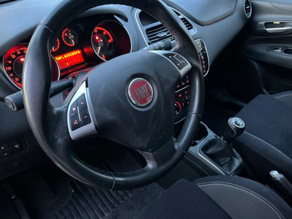 Fiat Punto 5P 1.3 MJT II 16V LOUNGE ECO S&S 85CV E5+ - immagine 5