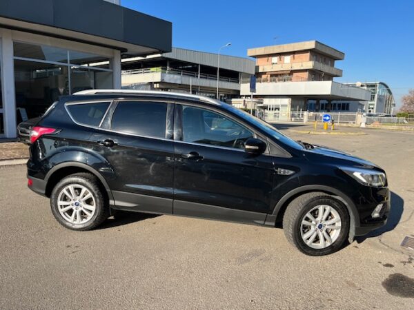 Ford Kuga 1.5 TDCI BUSINESS S&S 2WD 120CV POWERSHIFT 88 KW (120 CV), Diesel, Sequenziale,2017 - immagine 22