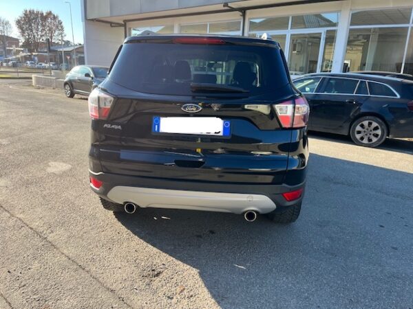 Ford Kuga 1.5 TDCI BUSINESS S&S 2WD 120CV POWERSHIFT 88 KW (120 CV), Diesel, Sequenziale,2017 - immagine 3