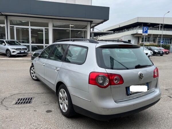 VOLKSWAGEN PASSAT VARIANT 2.0TDI - immagine 13