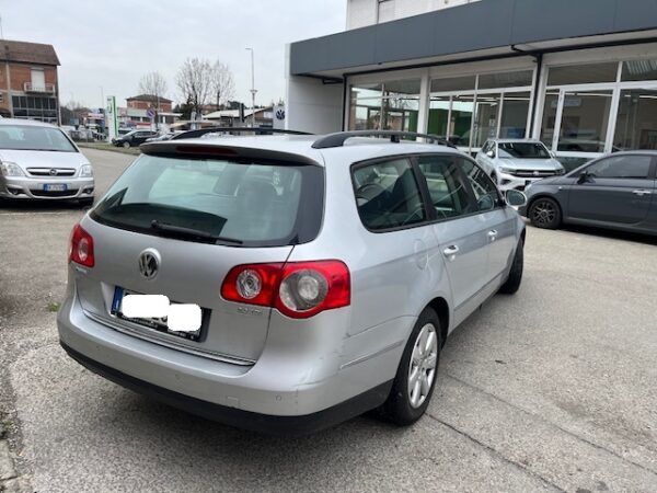 VOLKSWAGEN PASSAT VARIANT 2.0TDI - immagine 11