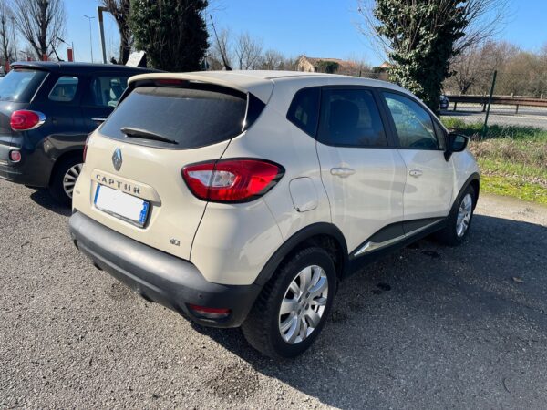 RENAULT CAPTUR IA SERIE 2013 - immagine 13